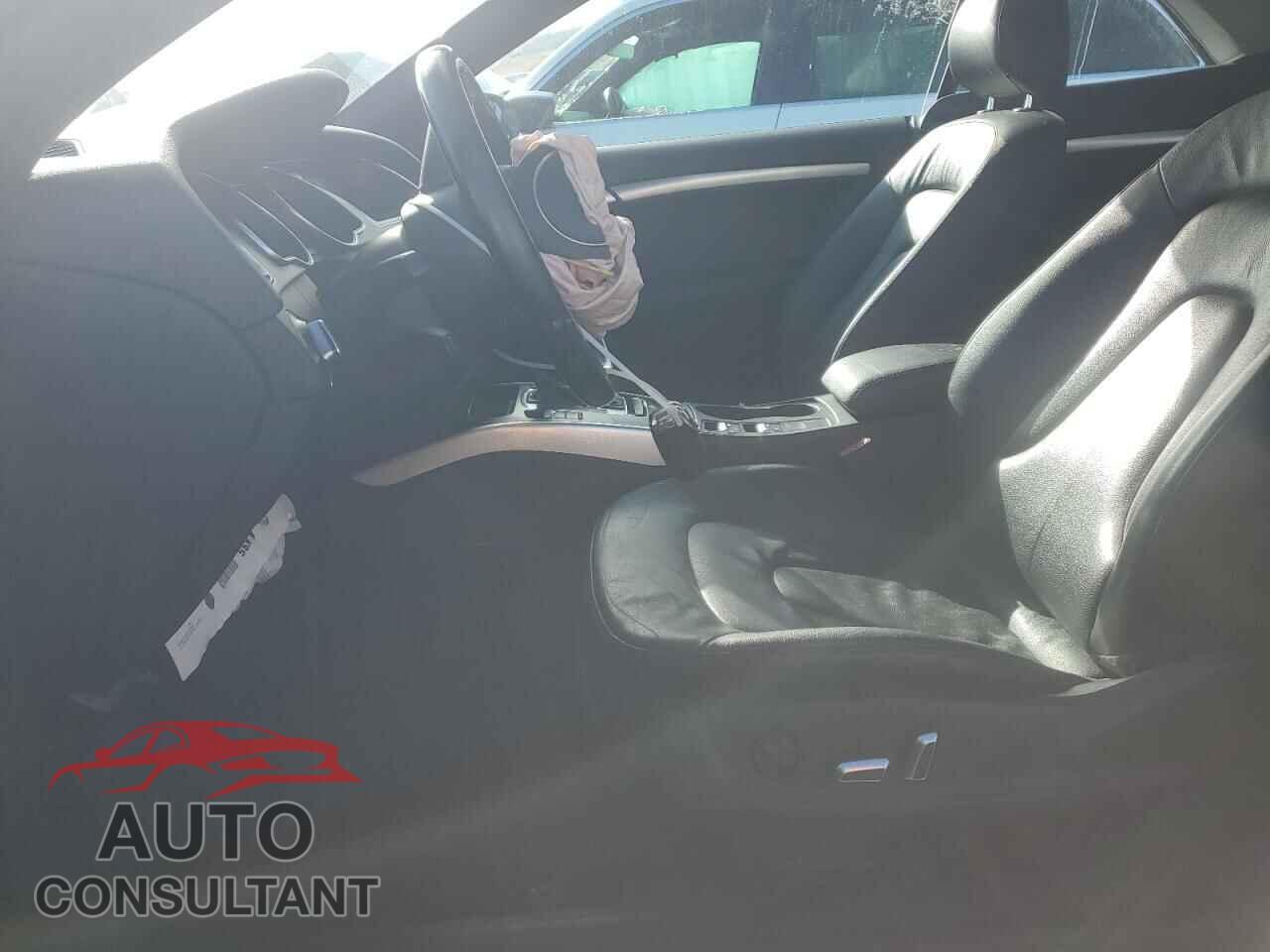 AUDI A5 2013 - WAUCFAFH4DN012320