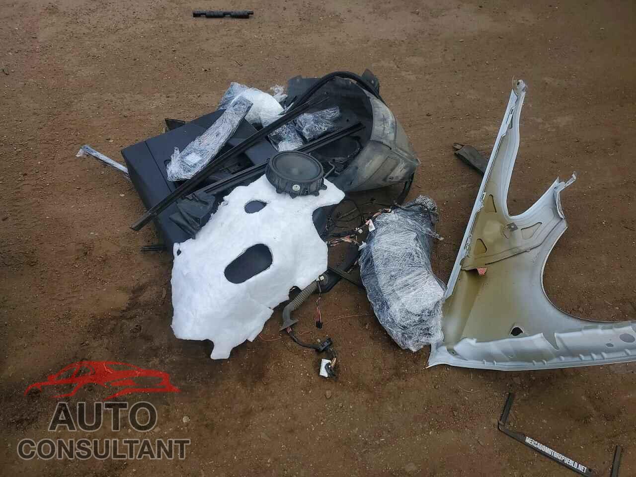 TESLA MODEL 3 2021 - 5YJ3E1EA6MF837090