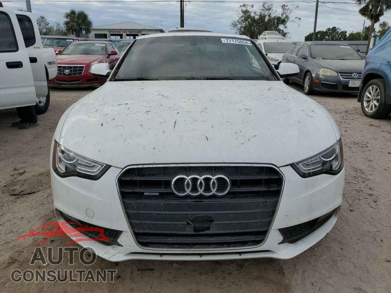 AUDI A5 2013 - WAULFAFR7DA027720