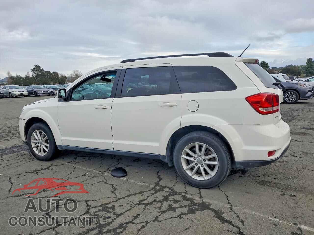 DODGE JOURNEY 2016 - 3C4PDCBG2GT218923