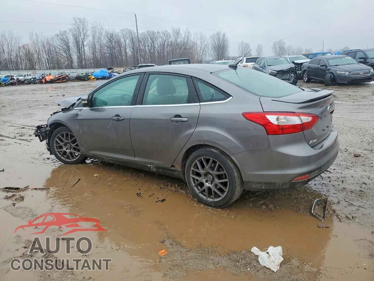 FORD FOCUS 2012 - 1FAHP3J28CL475680