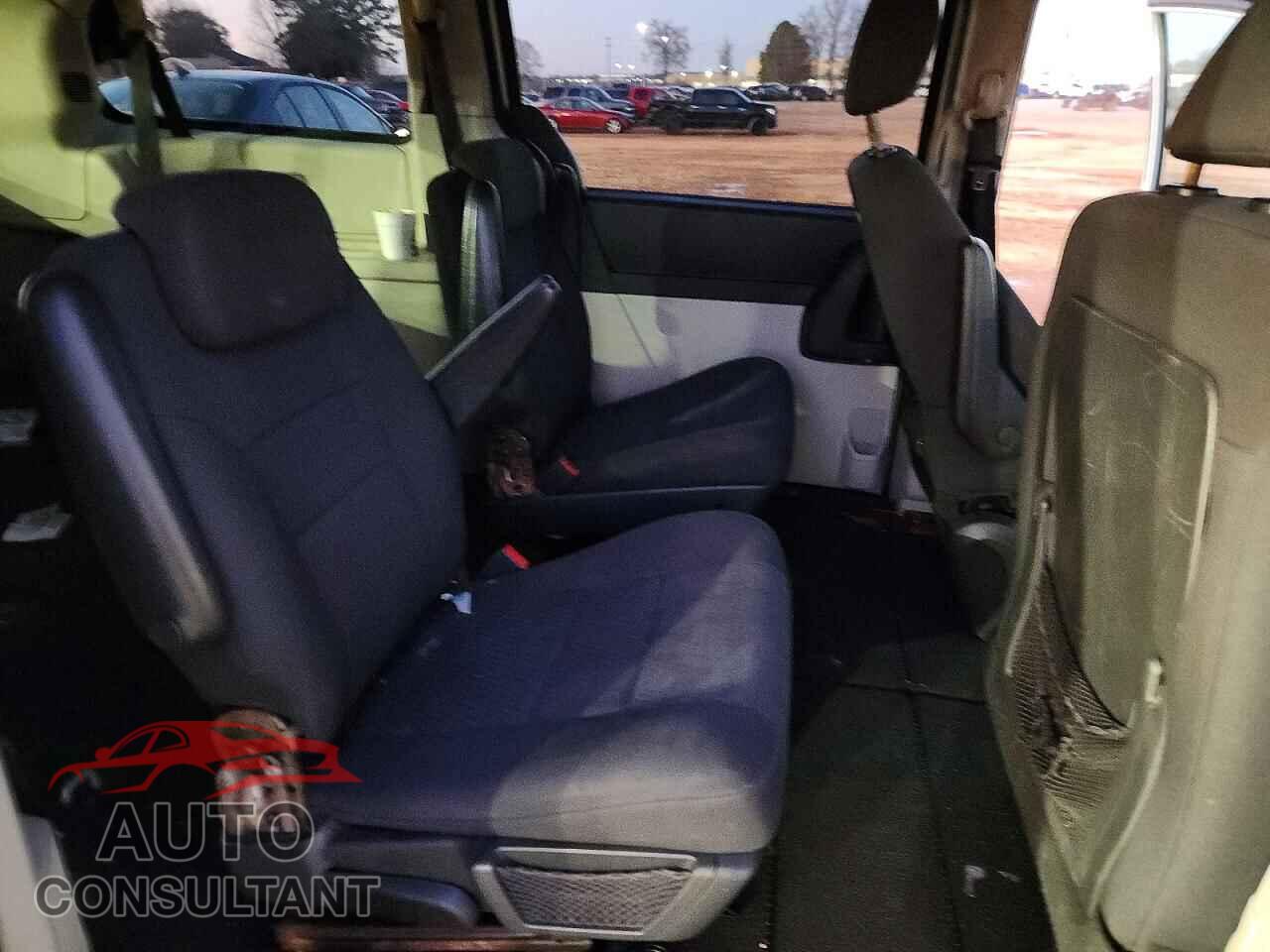 DODGE CARAVAN 2010 - 2D4RN5D11AR219357