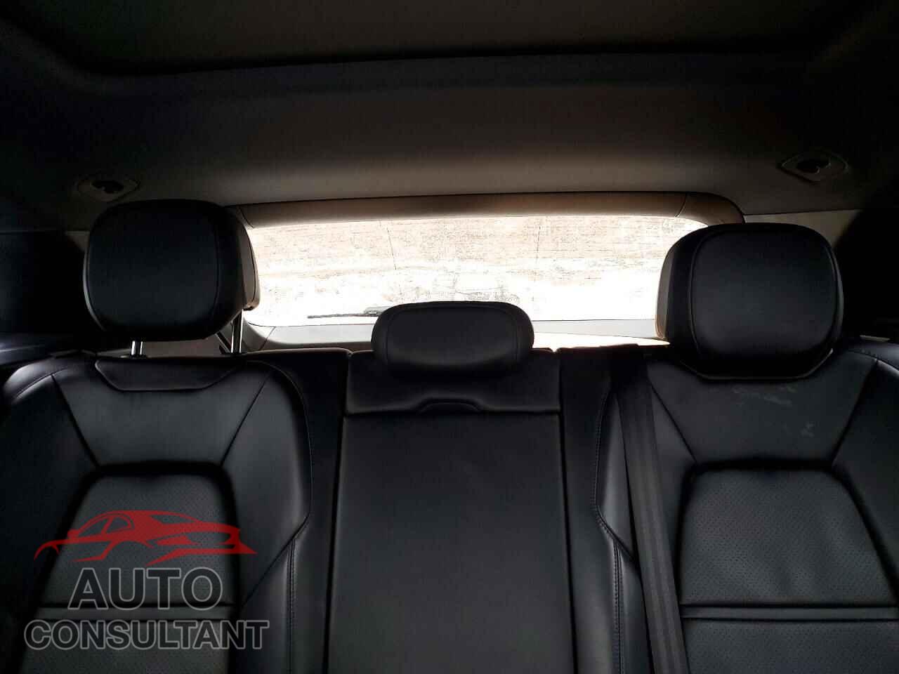 PORSCHE CAYENNE 2020 - WP1AA2AY7LDA06259