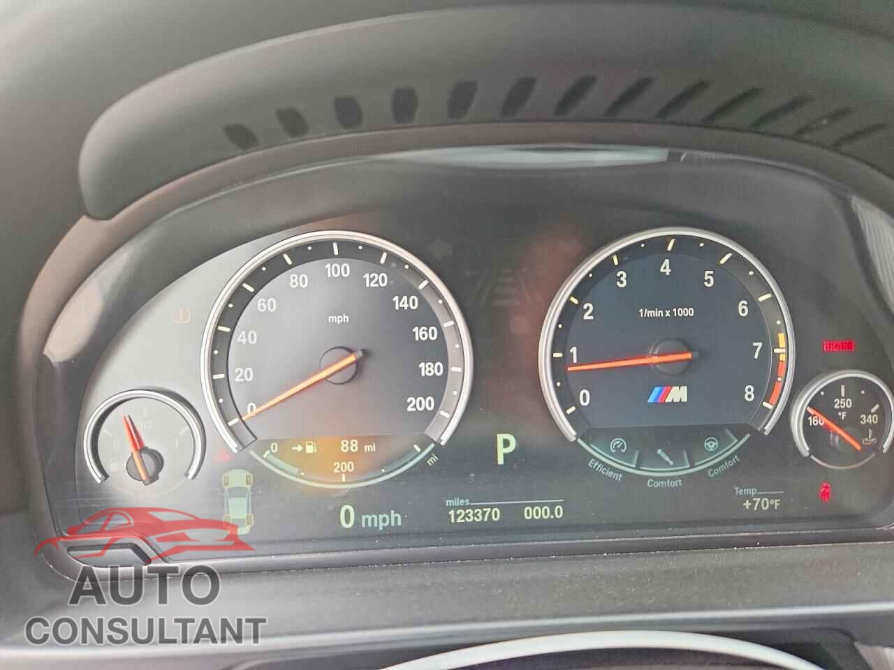 BMW M5 2014 - WBSFV9C53ED592980