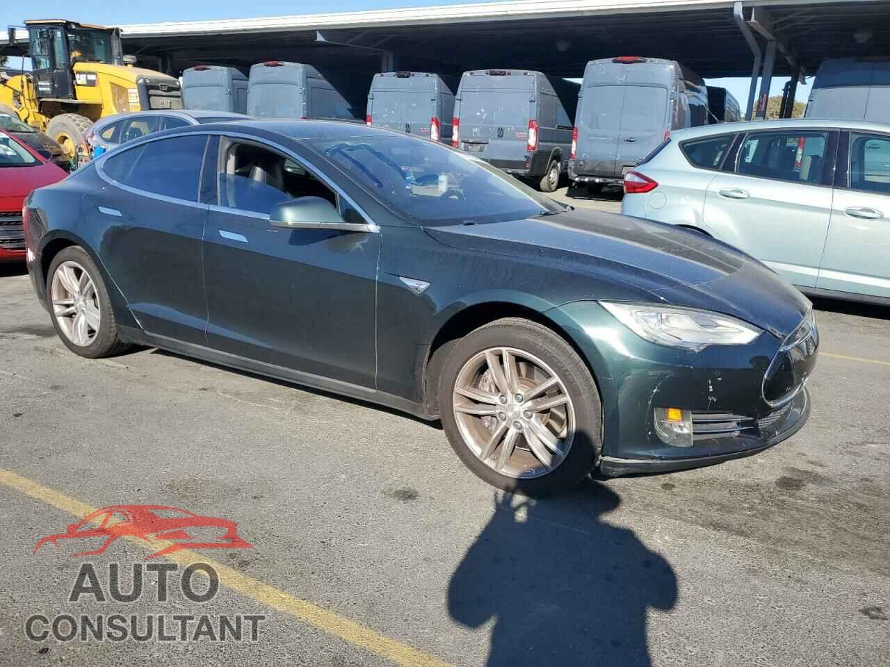 TESLA MODEL S 2014 - 5YJSA1S1XEFP41041