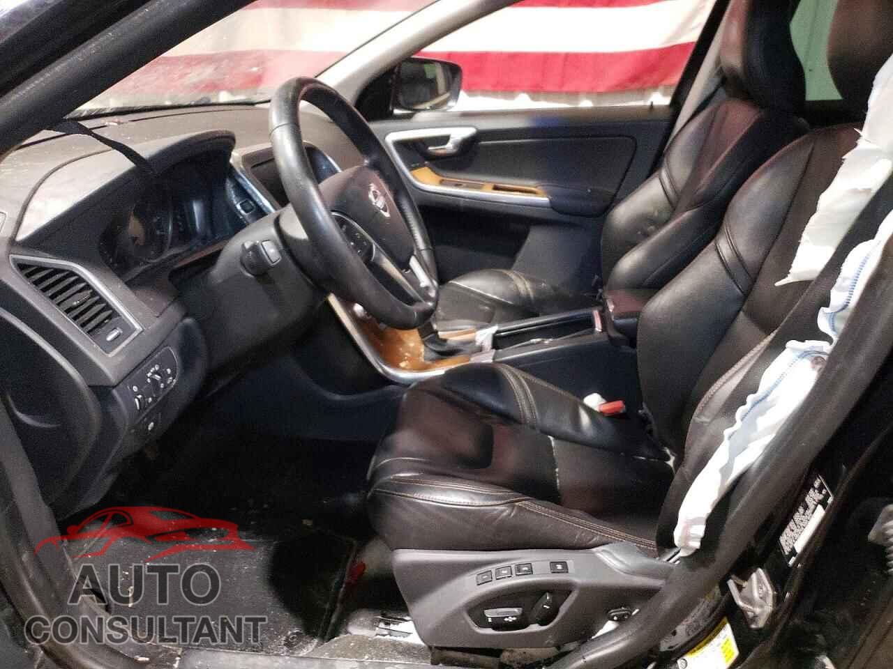 VOLVO XC60 2017 - YV440MRU1H2000312
