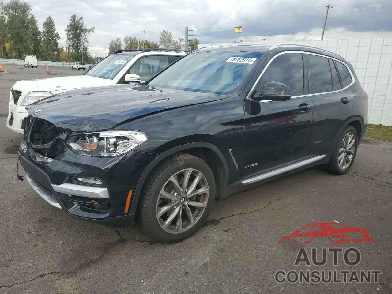 BMW X3 2018 - 5UXTR9C51JLD64623