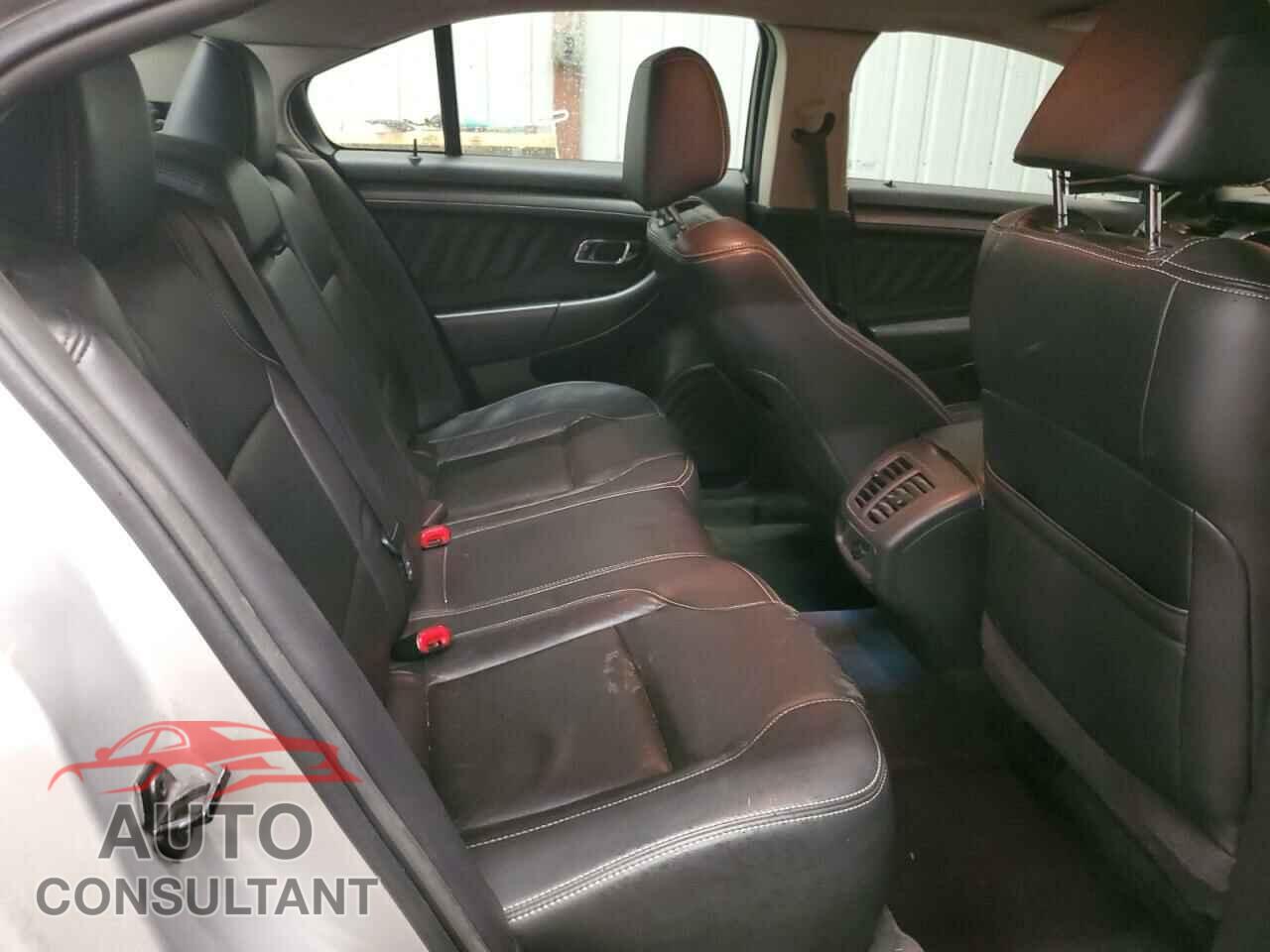 FORD TAURUS 2011 - 1FAHP2EW3BG167072