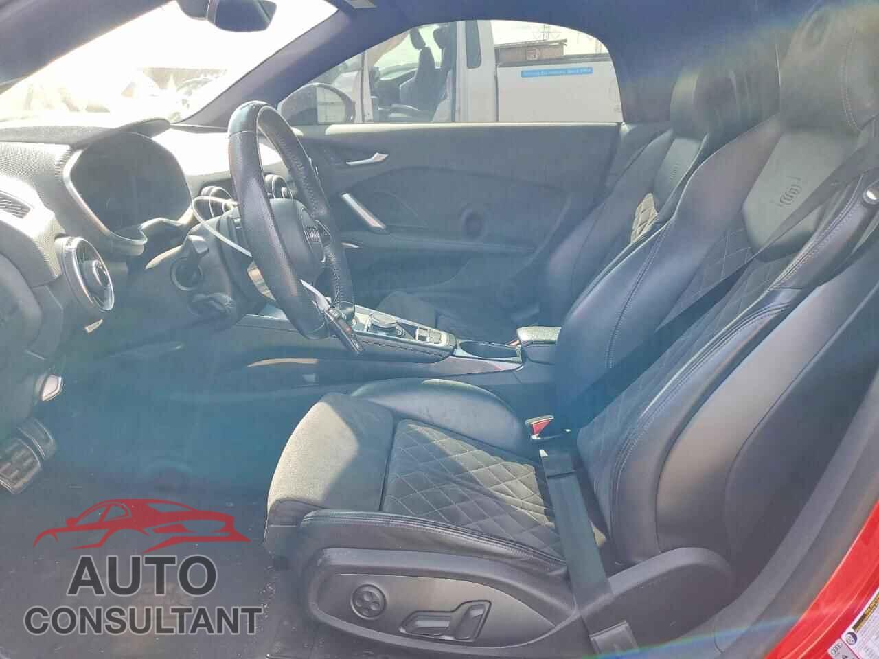 AUDI TT 2018 - TRUT5CFV0J1006840