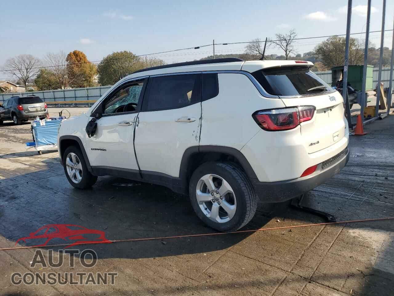 JEEP COMPASS 2018 - 3C4NJDBB0JT499721