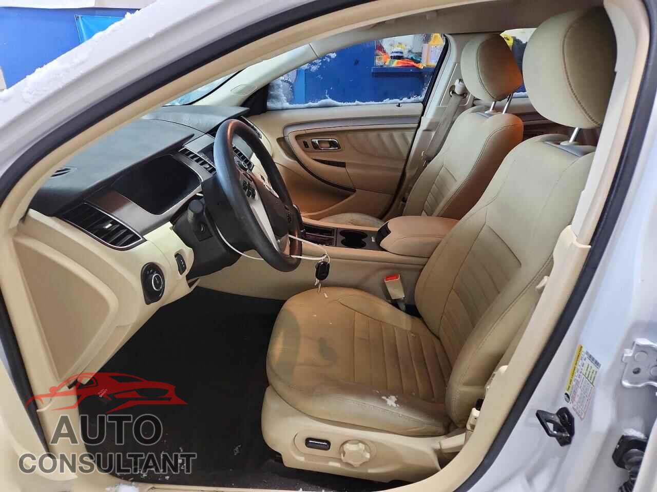 FORD TAURUS 2015 - 1FAHP2D87FG161977