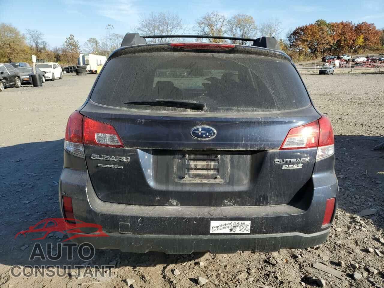 SUBARU OUTBACK 2013 - 4S4BRBCC5D3317174