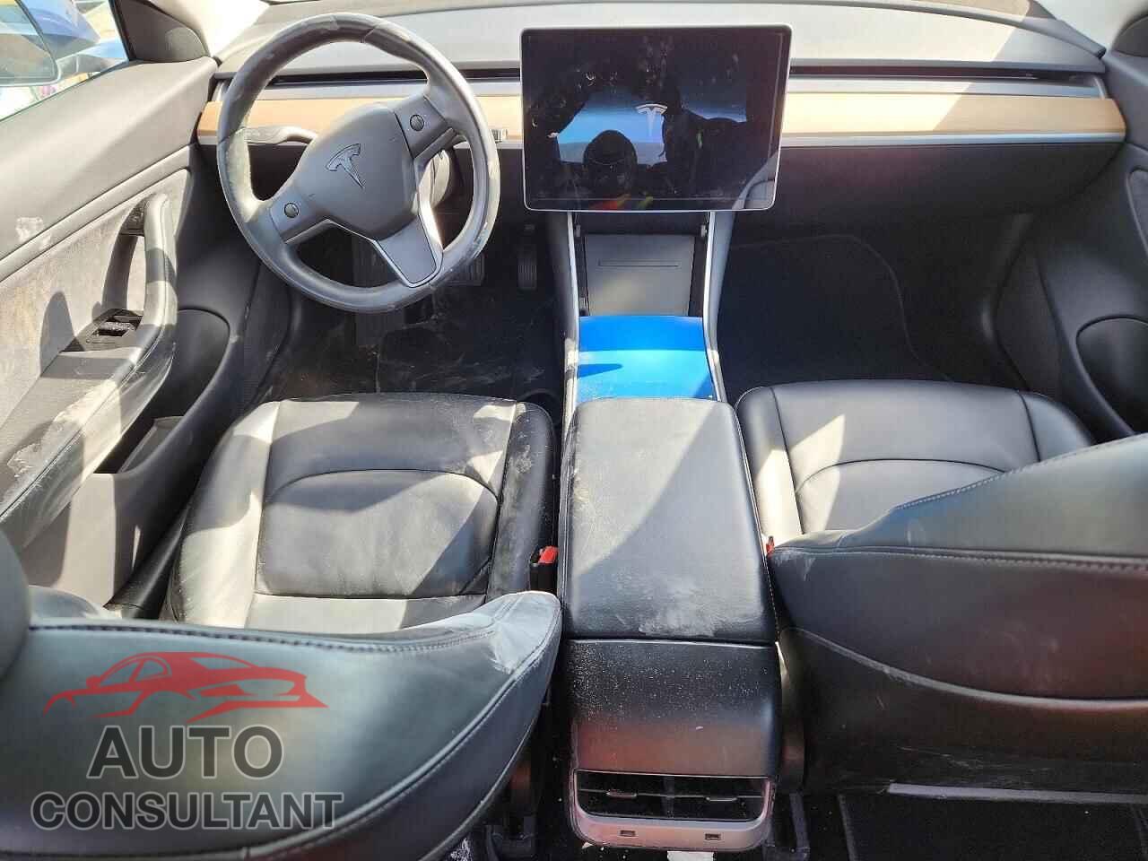 TESLA MODEL 3 2018 - 5YJ3E1EA6JF018253