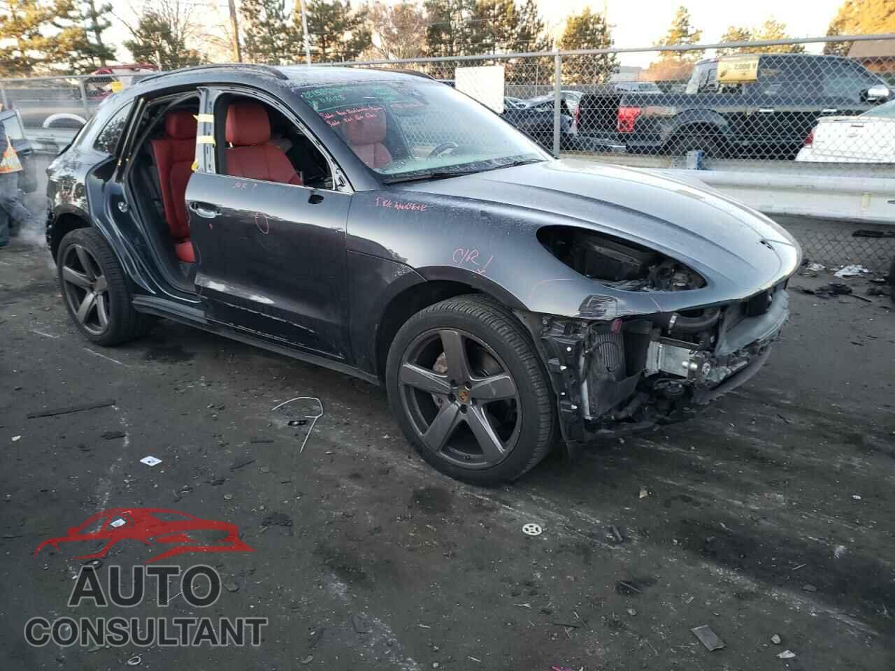 PORSCHE MACAN 2017 - WP1AB2A55HLB16257