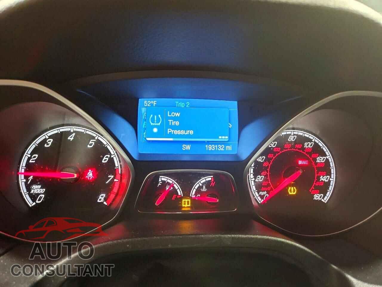 FORD FOCUS 2014 - 1FADP3L95EL418171