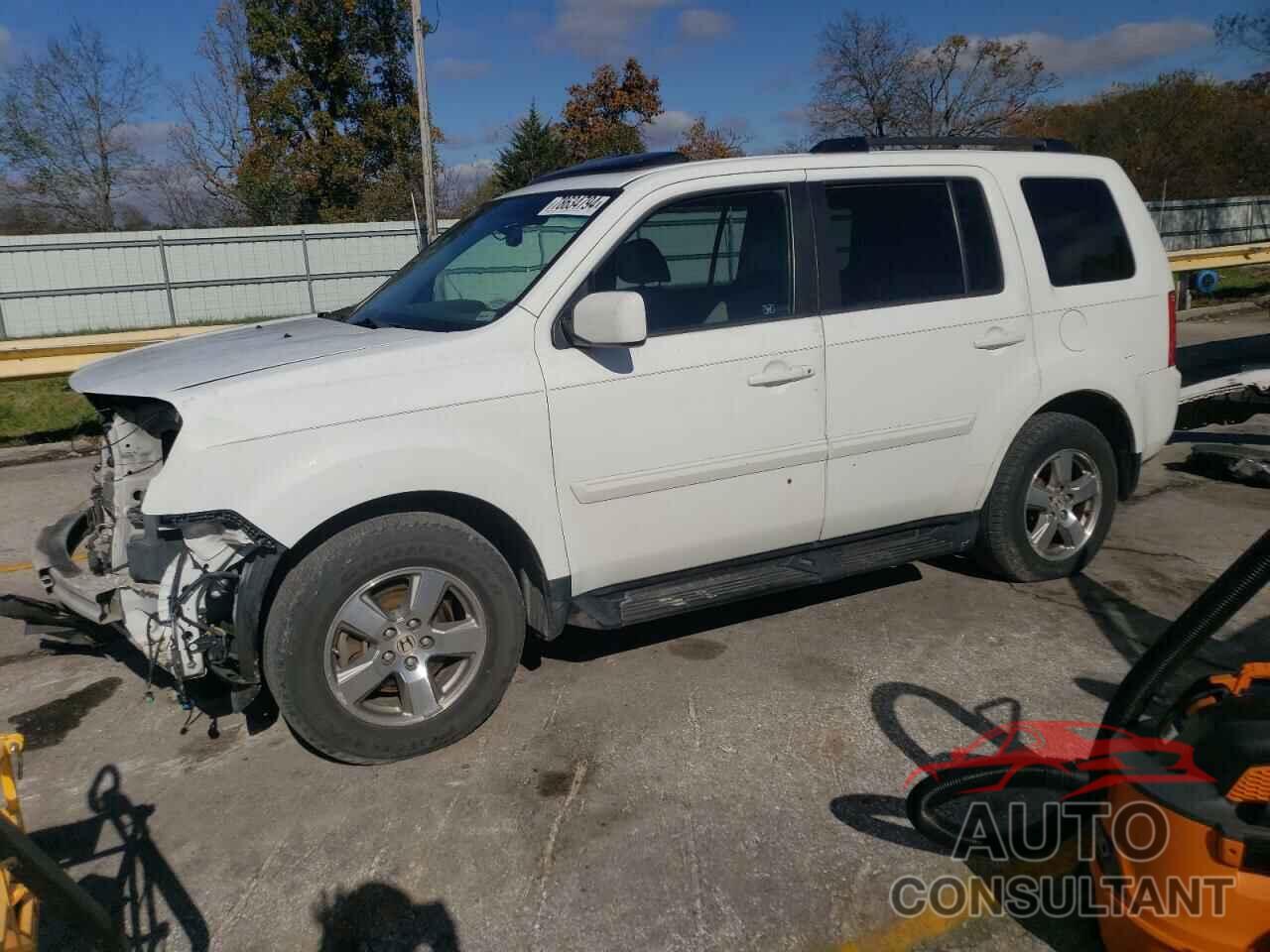 HONDA PILOT 2011 - 5FNYF4H52BB042022