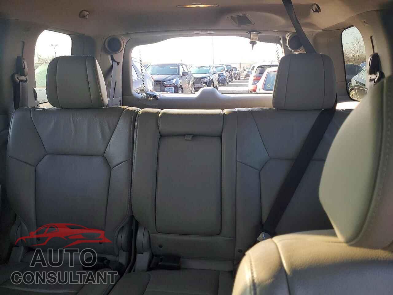 HONDA PILOT 2013 - 5FNYF4H97DB072977