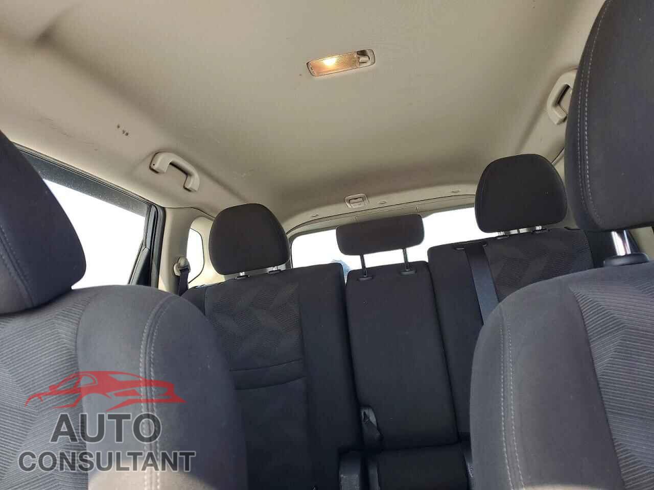 NISSAN ROGUE 2016 - KNMAT2MV6GP616767