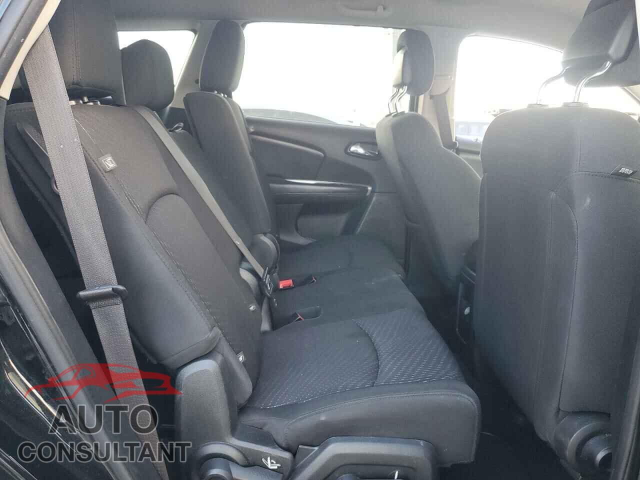 DODGE JOURNEY 2018 - 3C4PDCAB3JT496632