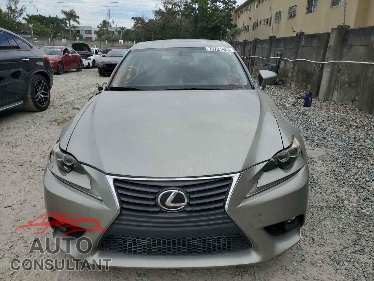 LEXUS IS 2015 - JTHBF1D25F5071830