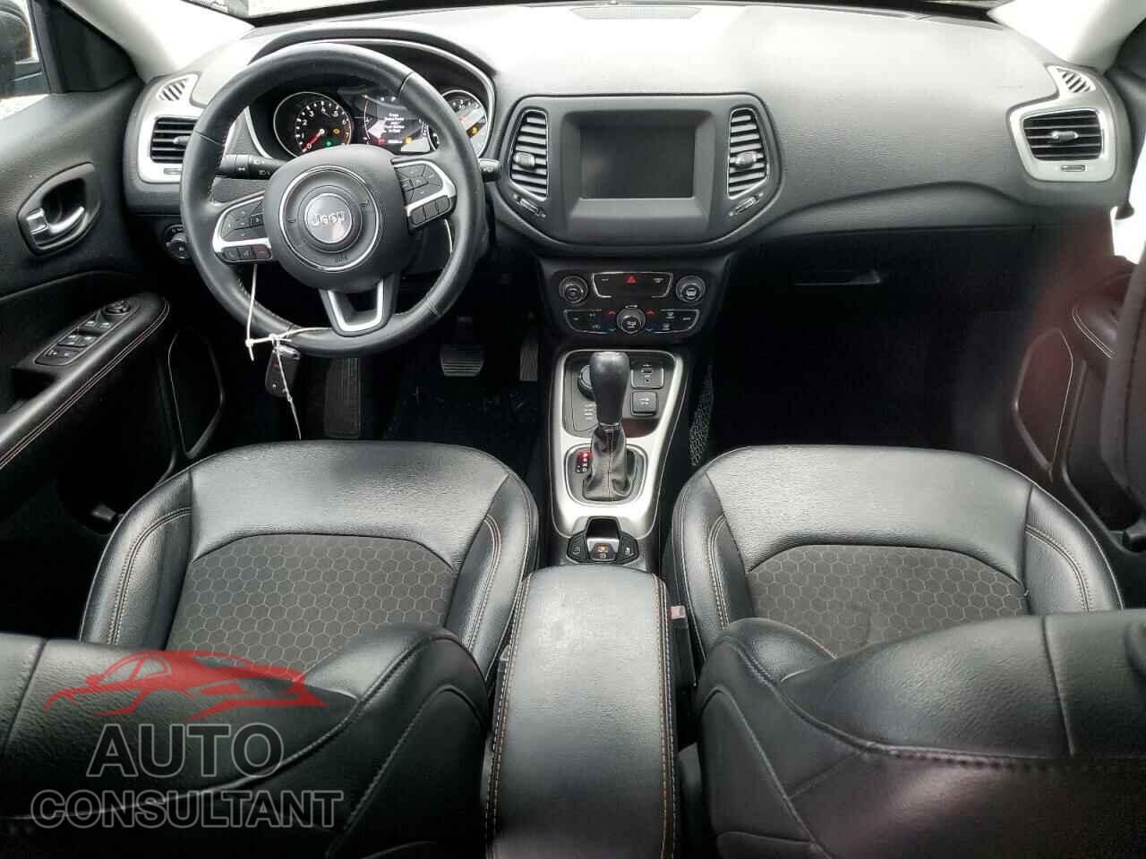 JEEP COMPASS 2019 - 3C4NJDBB8KT761082