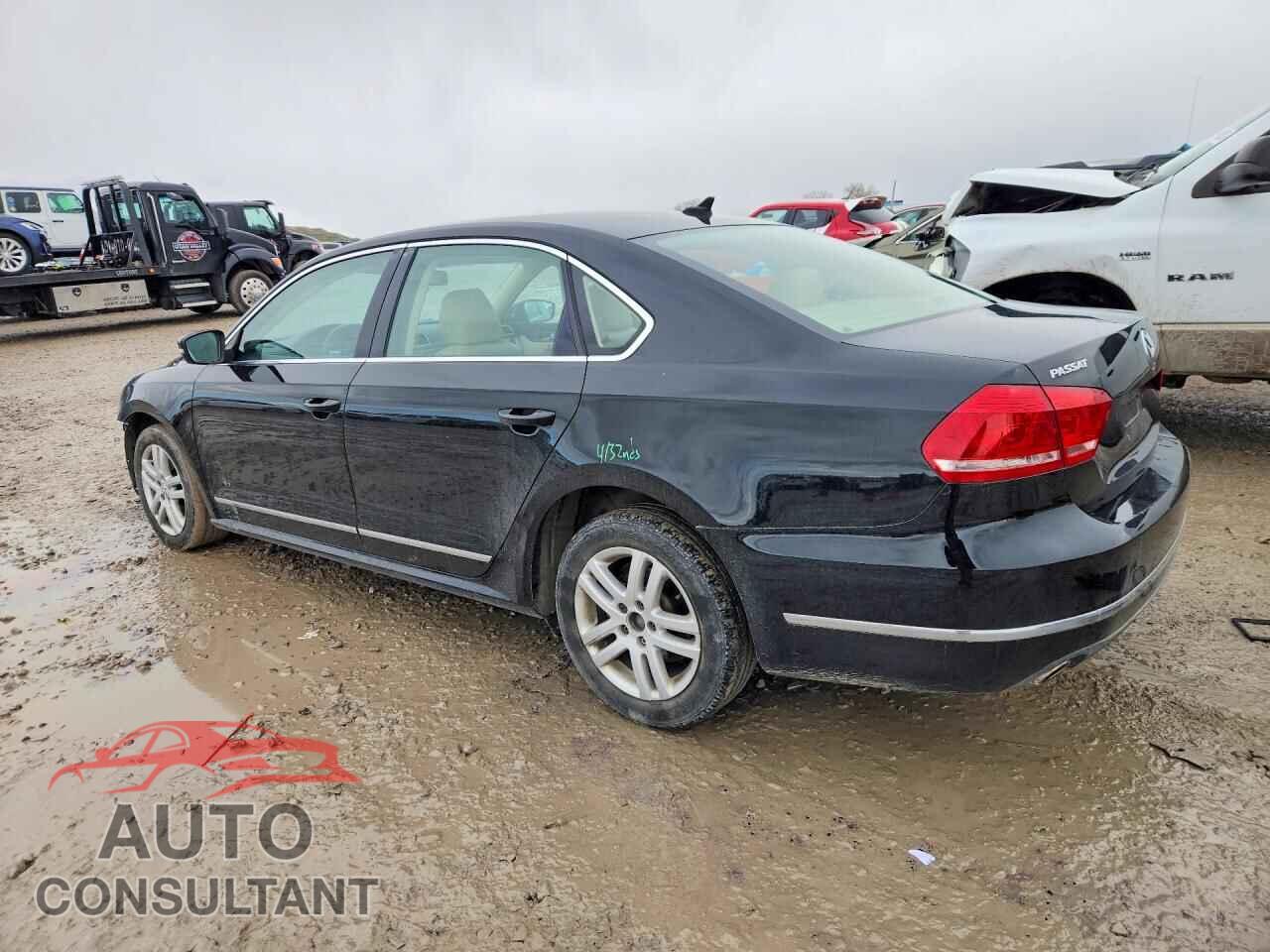 VOLKSWAGEN PASSAT 2013 - 1VWCN7A37DC037967