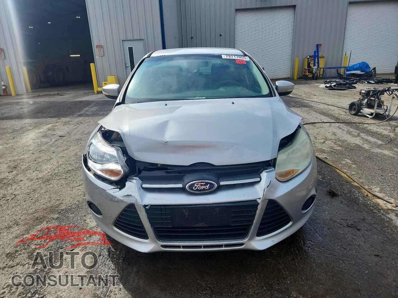 FORD FOCUS 2014 - 1FADP3K26EL288048