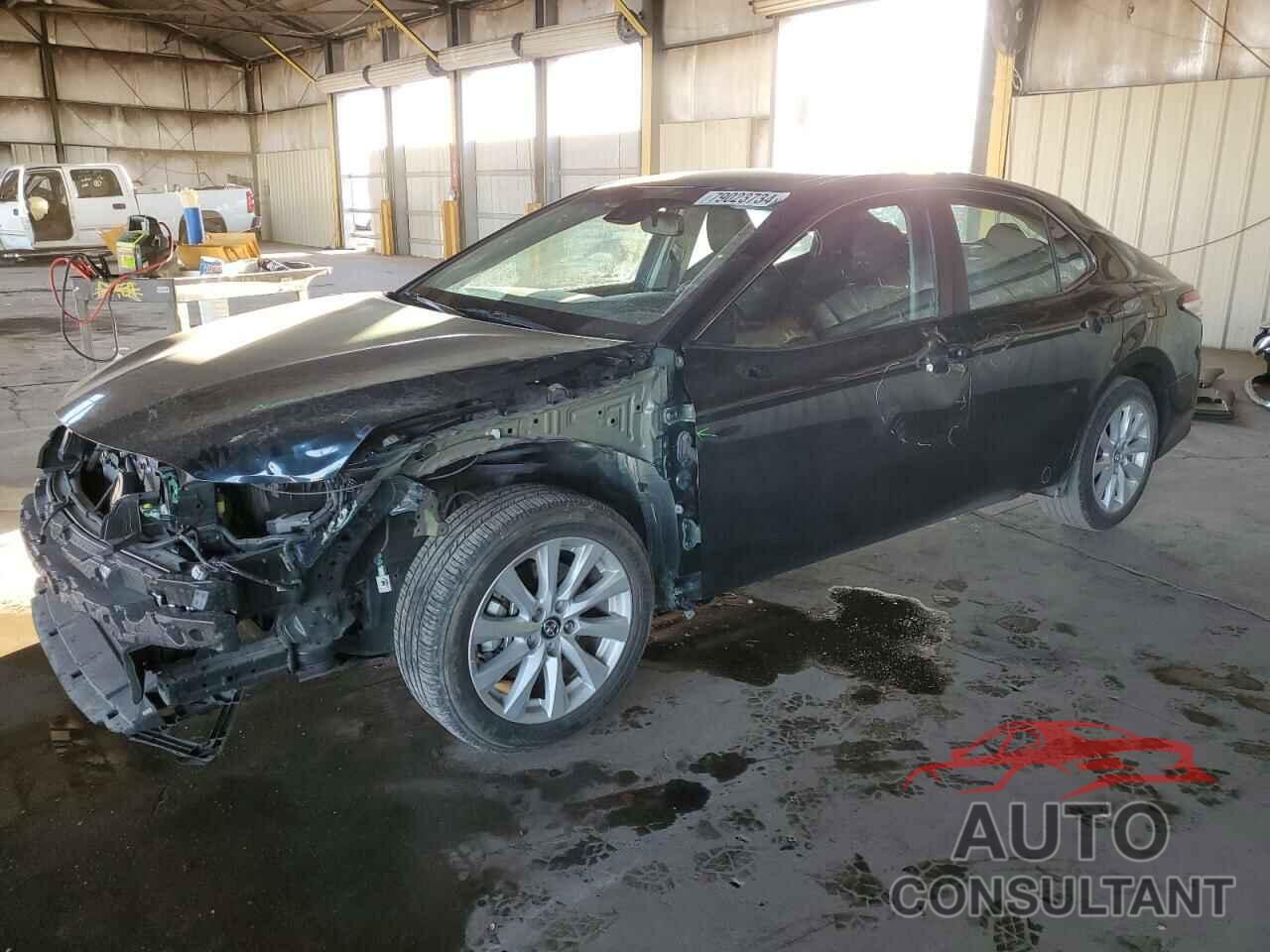 TOYOTA CAMRY 2018 - 4T1B11HK2JU612904