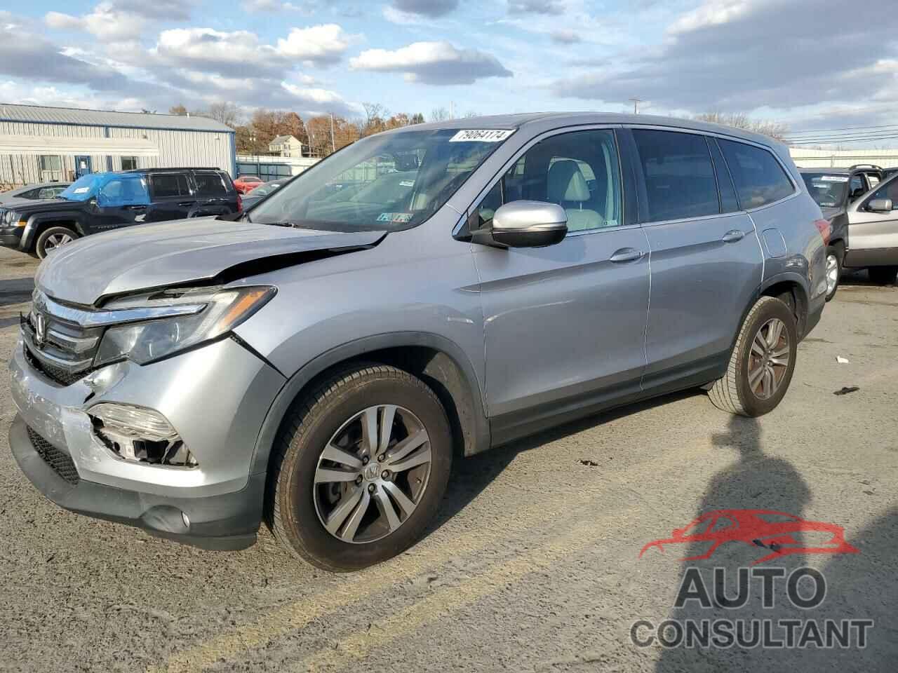 HONDA PILOT 2017 - 5FNYF6H5XHB090419