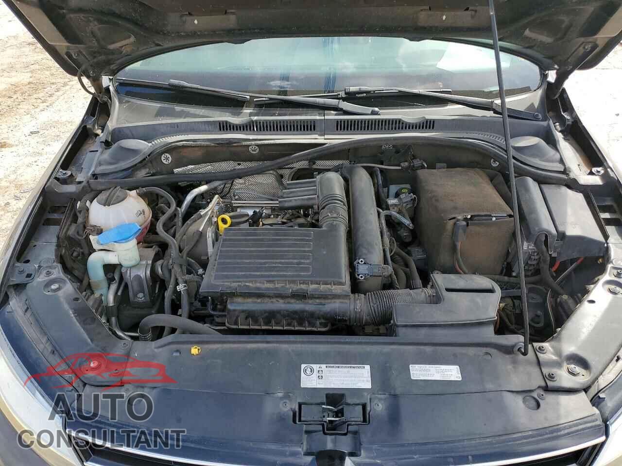 VOLKSWAGEN JETTA 2017 - 3VWDB7AJ8HM246442