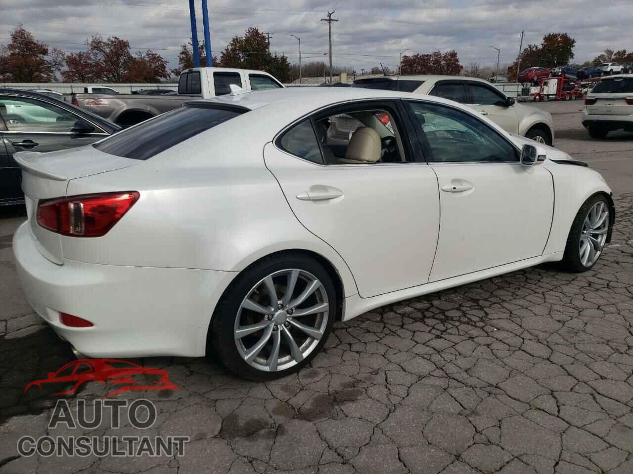 LEXUS IS 2012 - JTHCF5C23C5059734