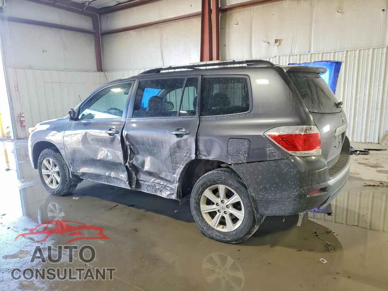 TOYOTA HIGHLANDER 2012 - 5TDBK3EH8CS173317