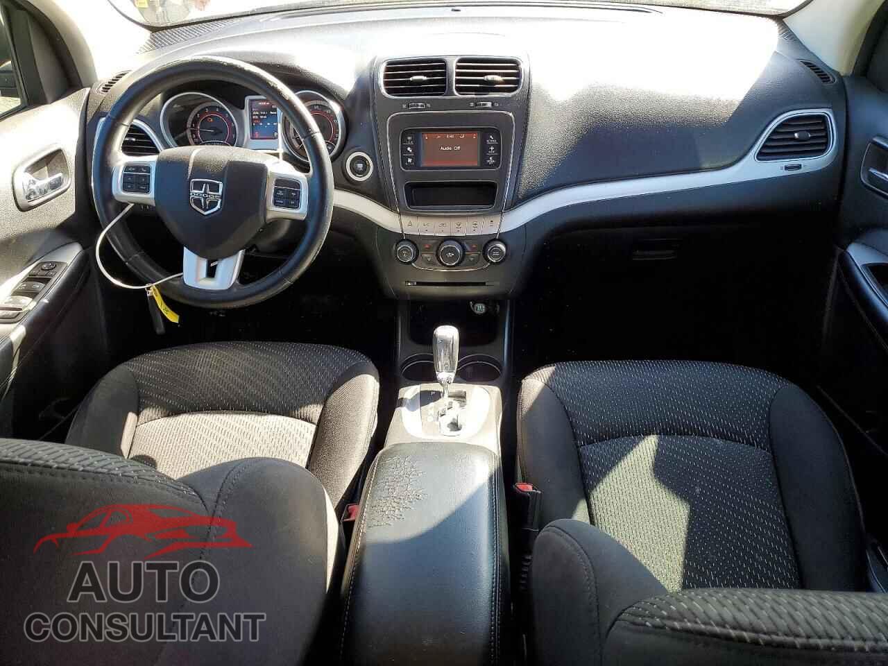 DODGE JOURNEY 2015 - 3C4PDCAB6FT669924
