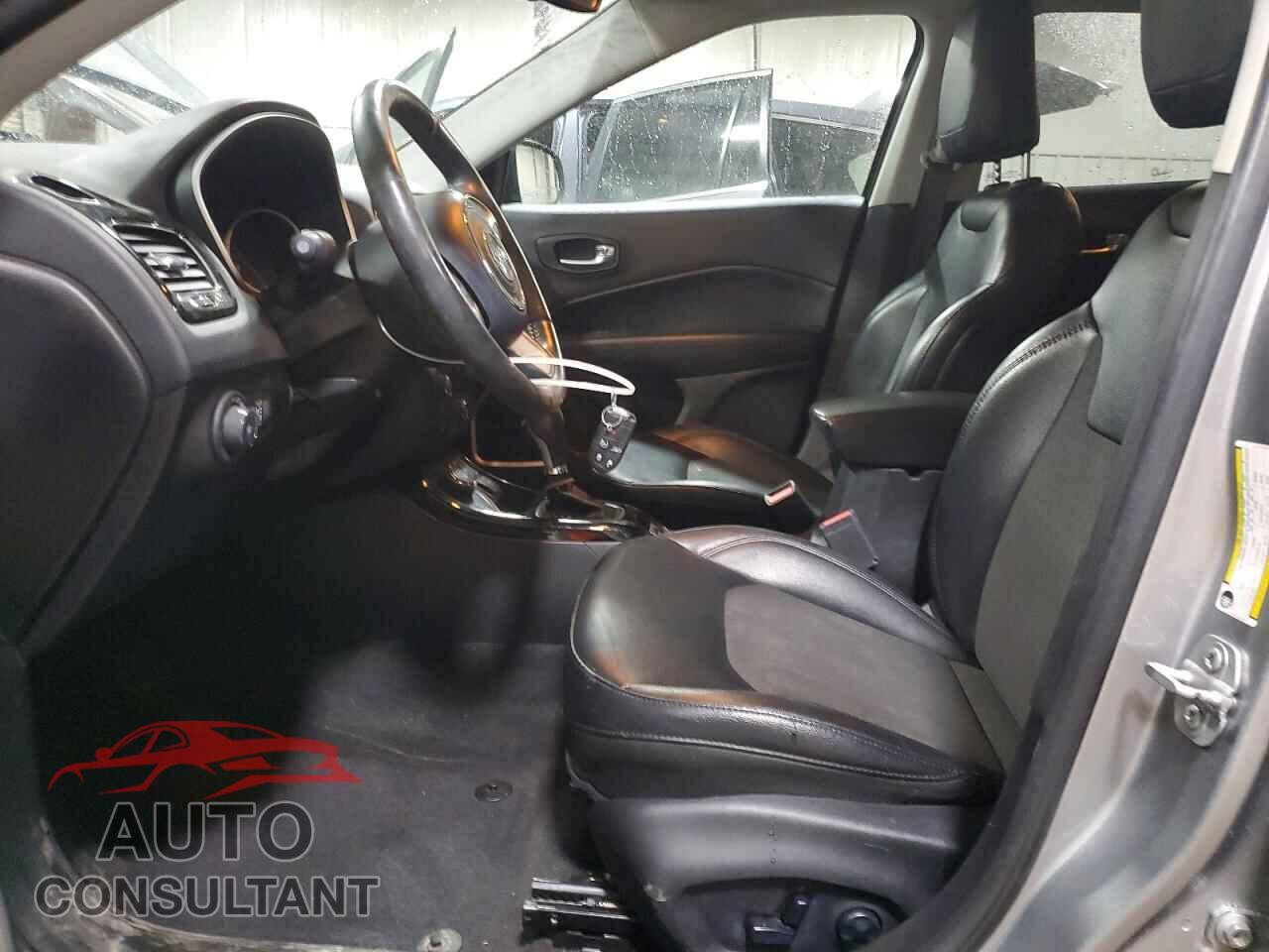 JEEP COMPASS 2019 - 3C4NJDBB3KT768053
