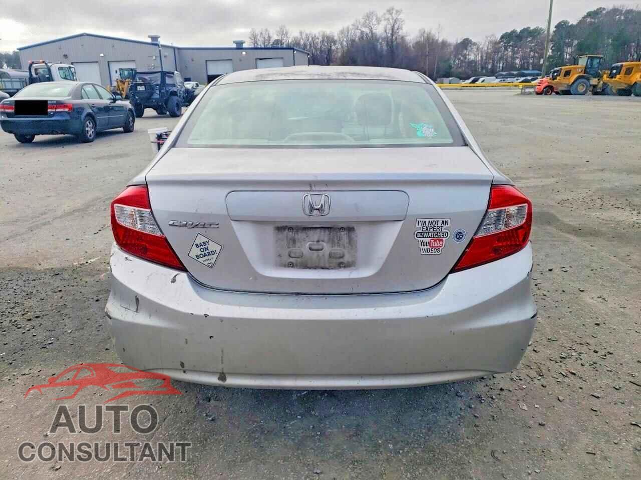 HONDA CIVIC 2012 - 2HGFB2F81CH335931