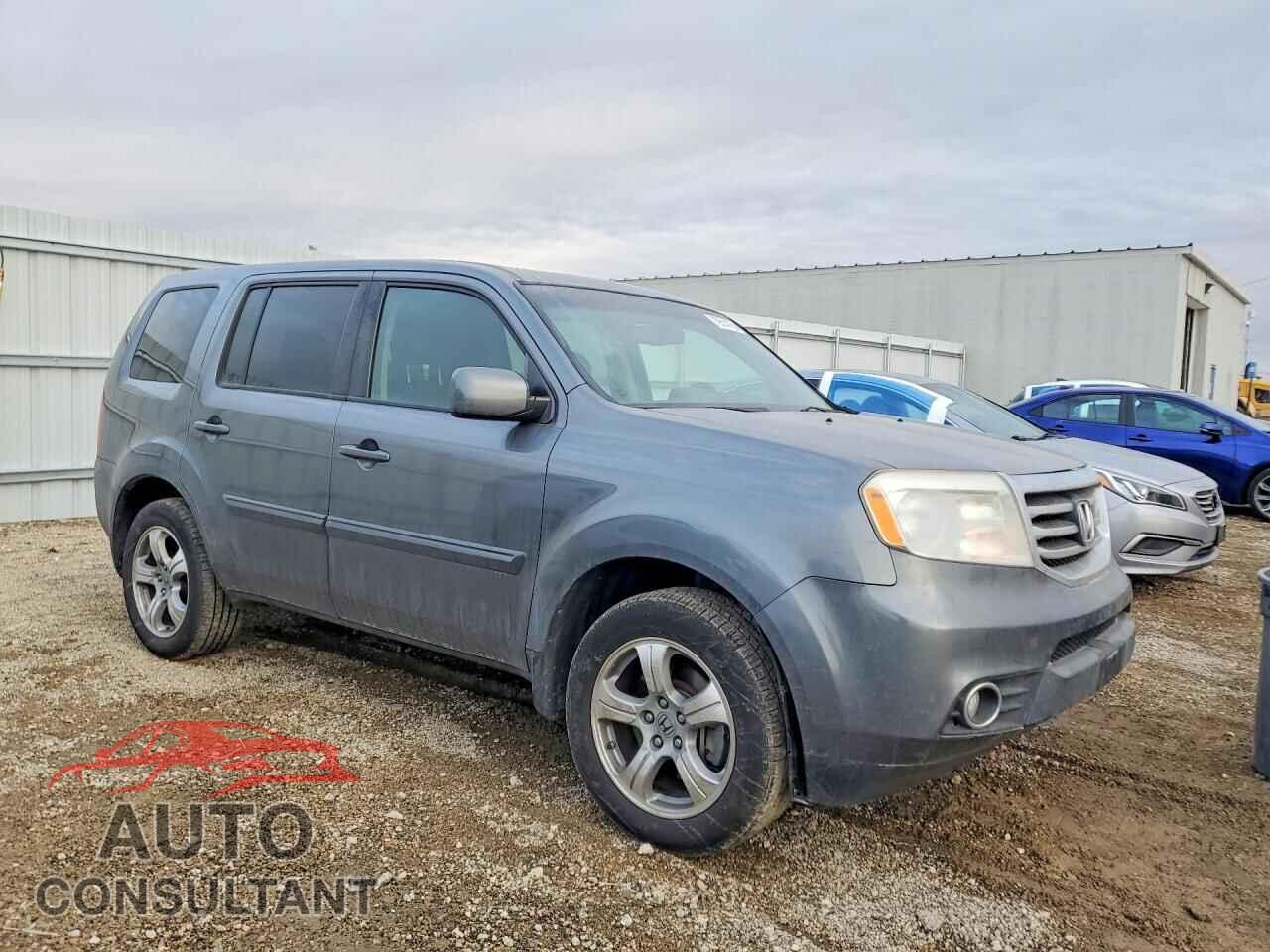 HONDA PILOT 2013 - 5FNYF3H72DB021122
