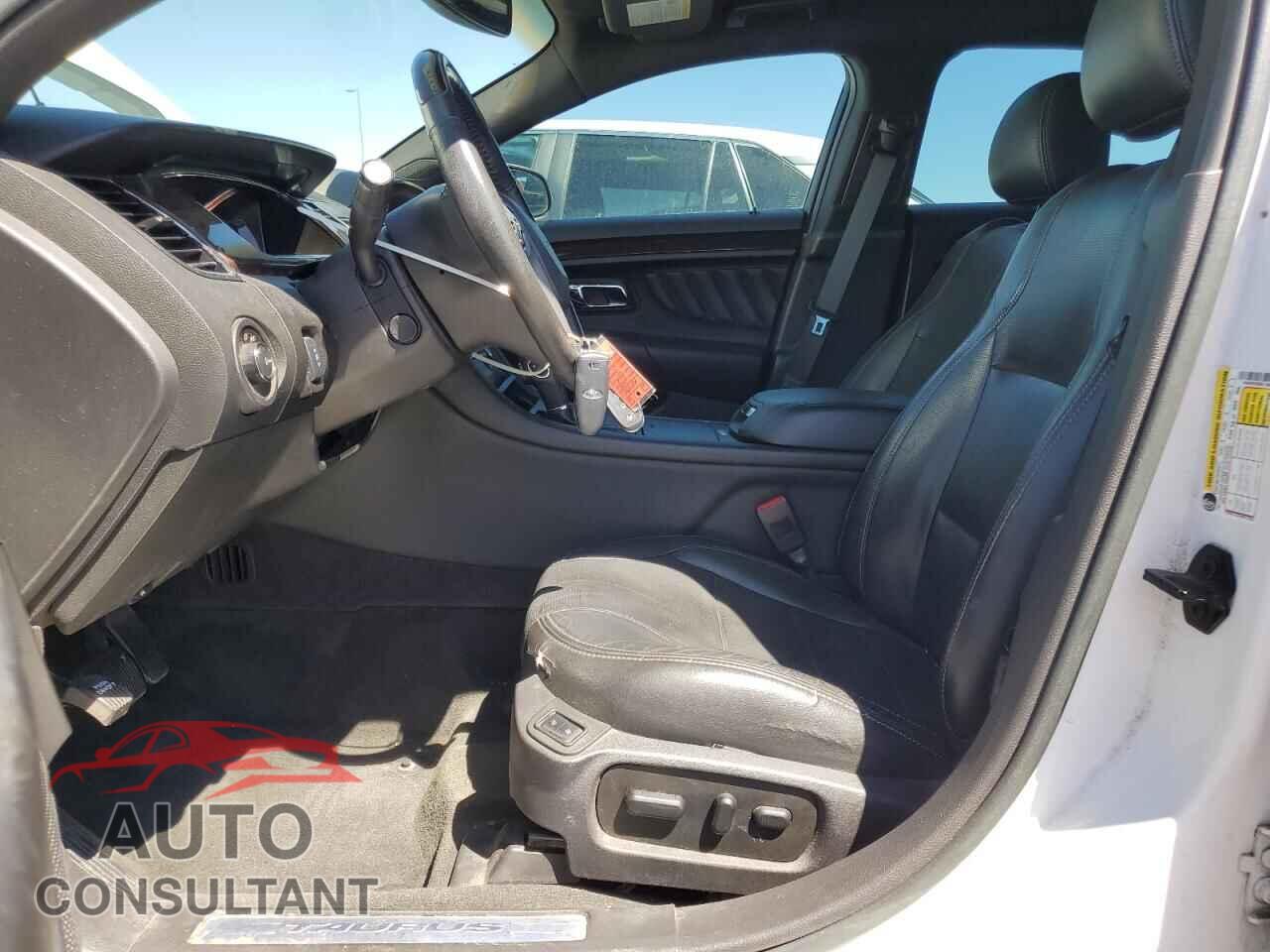 FORD TAURUS 2014 - 1FAHP2F8XEG138012