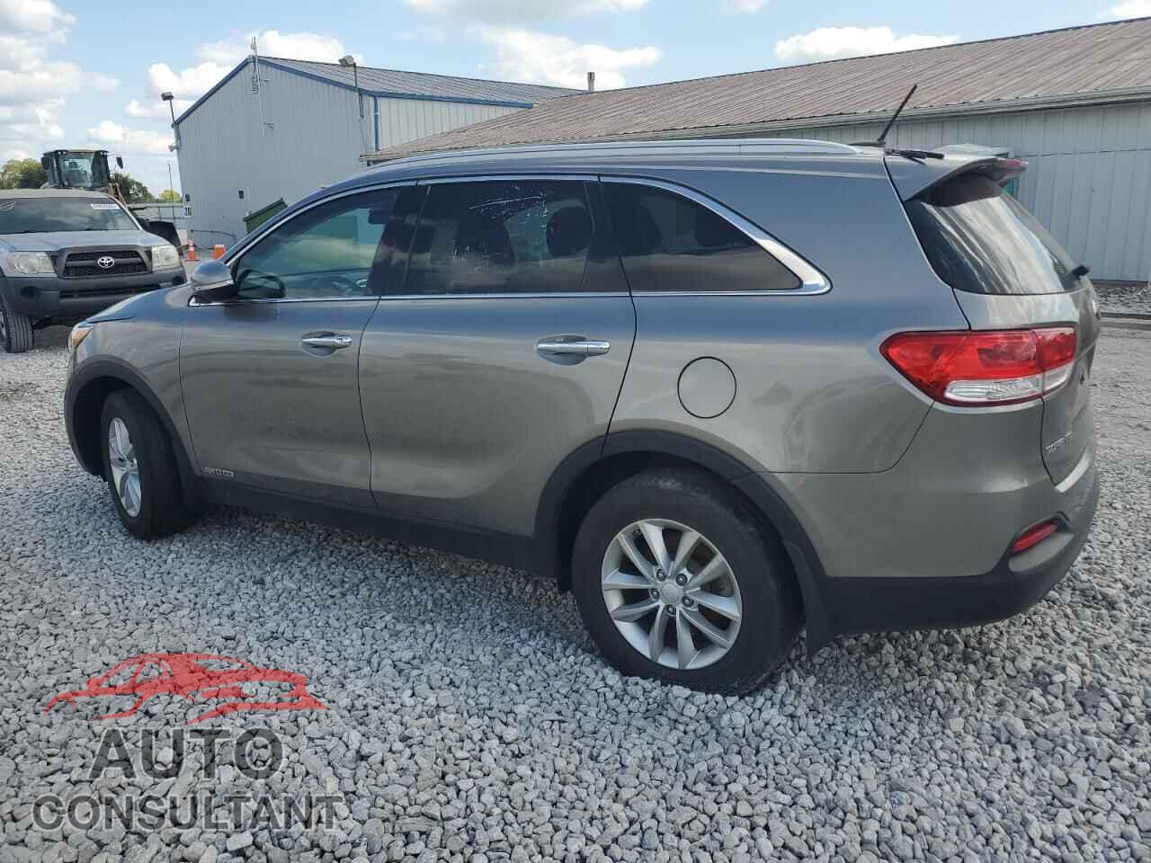 KIA SORENTO 2017 - 5XYPGDA56HG249680