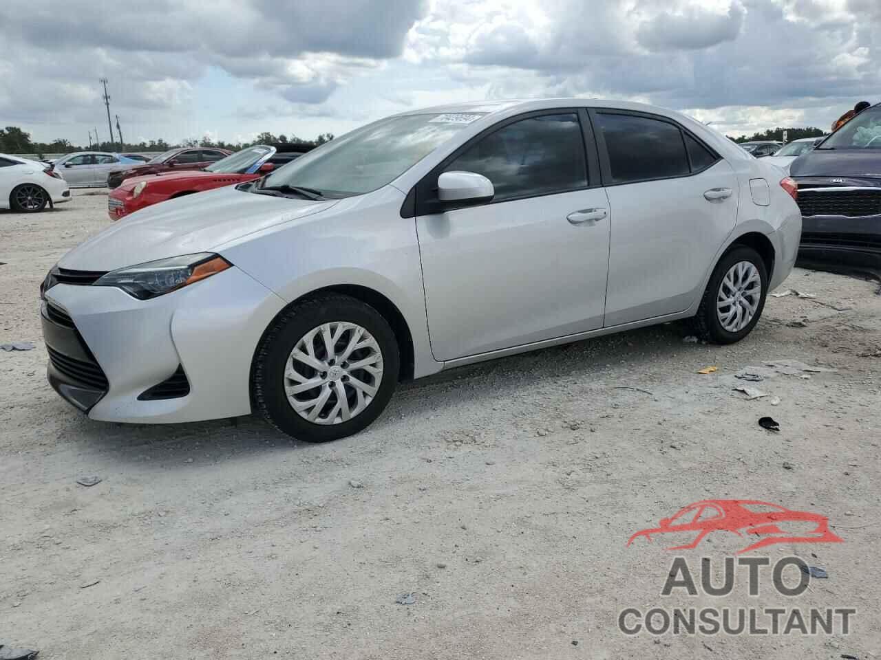 TOYOTA COROLLA 2019 - 5YFBURHEXKP943023