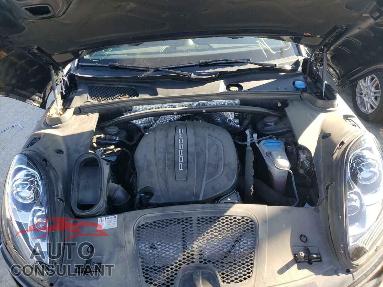 PORSCHE MACAN 2017 - WP1AA2A55HLB81127