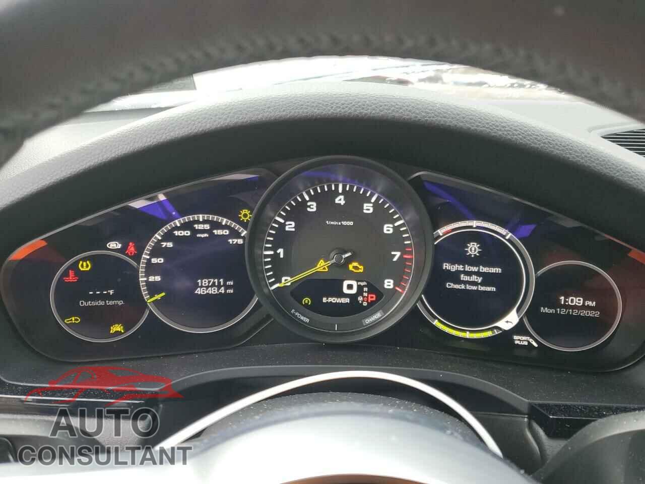 PORSCHE CAYENNE 2021 - WP1AE2AY8MDA24128