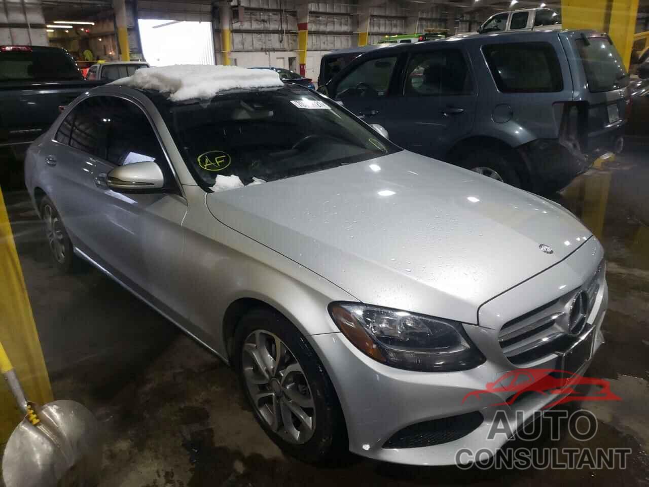 MERCEDES-BENZ C-CLASS 2016 - 55SWF4KB6GU126193