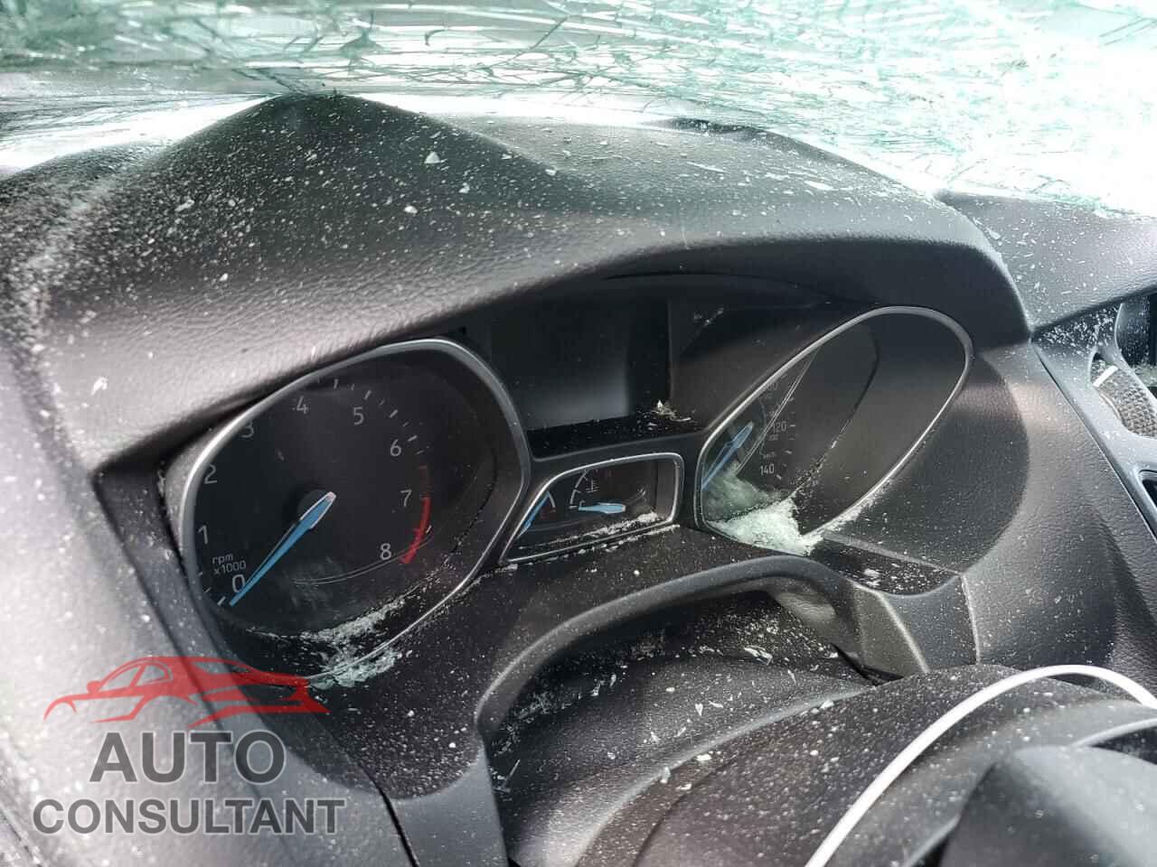 FORD FOCUS 2015 - 1FADP3F23FL226425
