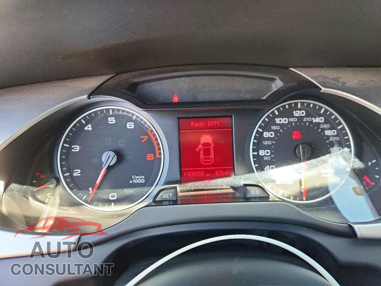 AUDI A4 2011 - WAUDFAFL9BA064748