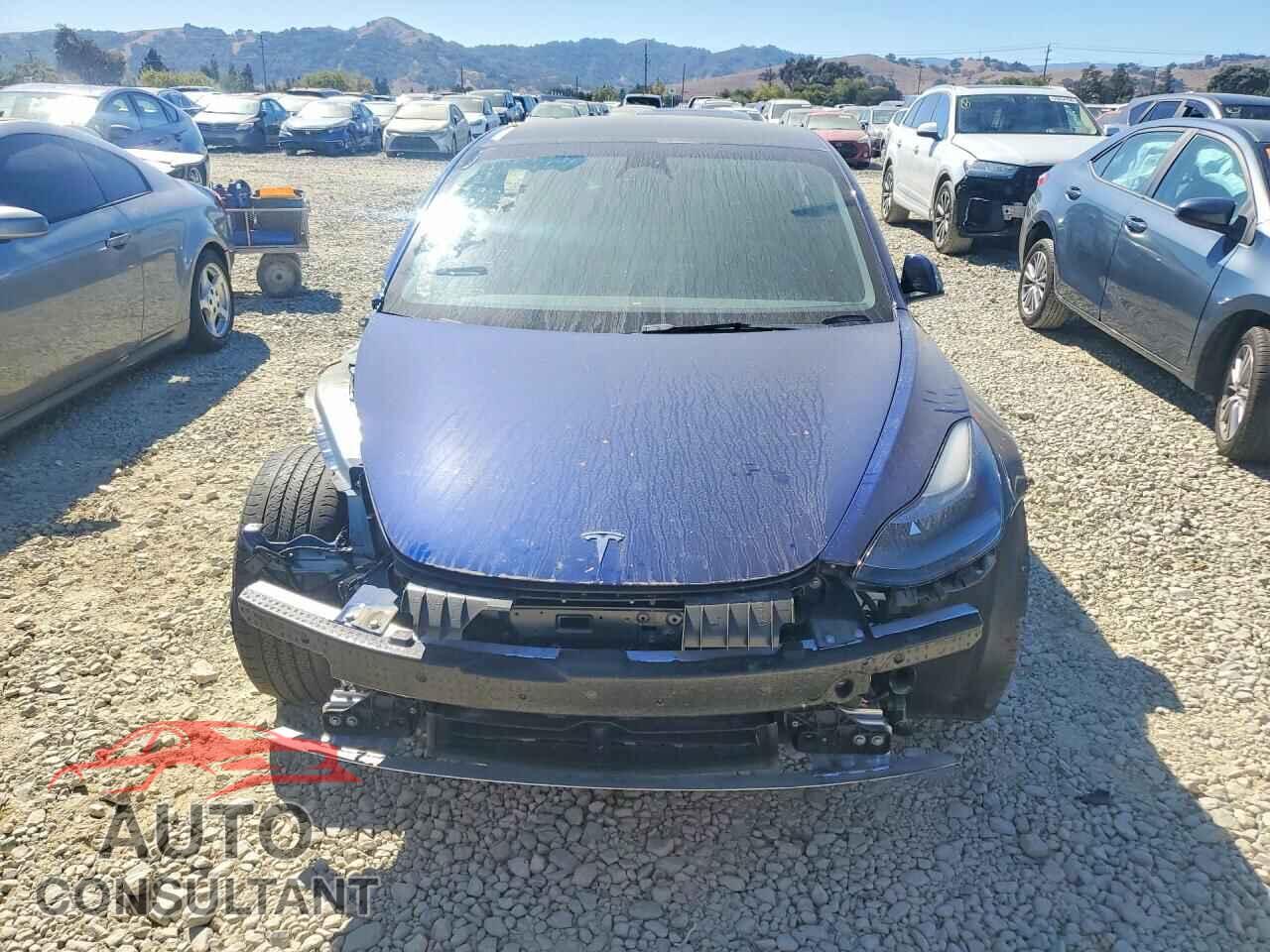 TESLA MODEL 3 2022 - 5YJ3E1EA2NF375404