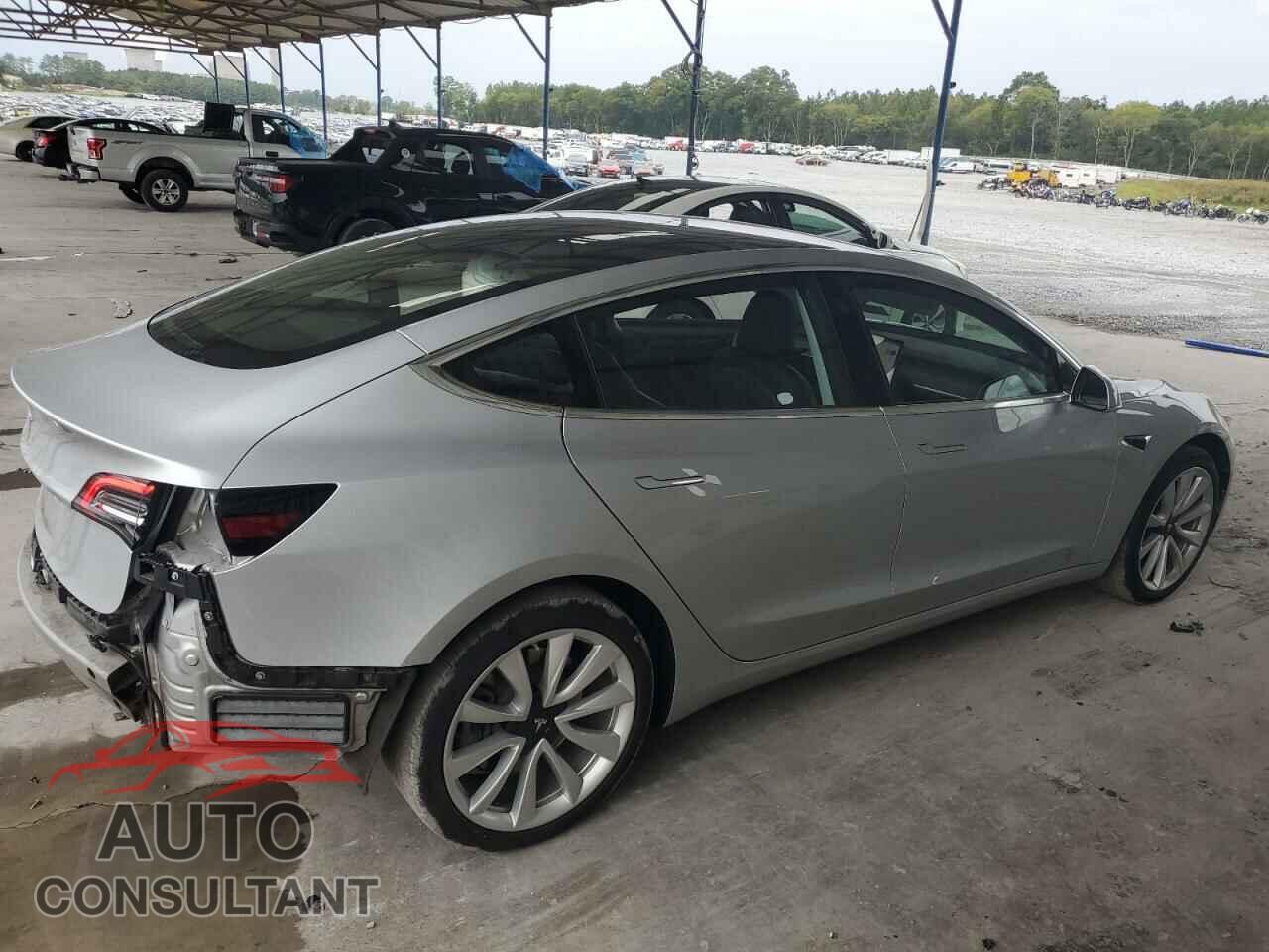 TESLA MODEL 3 2018 - 5YJ3E1EA7JF106664