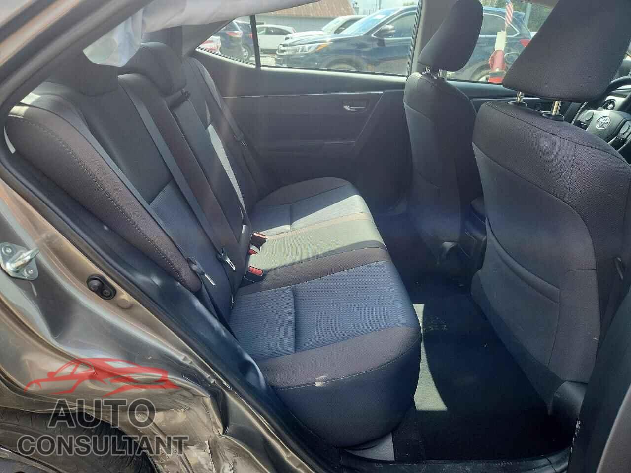 TOYOTA COROLLA 2017 - 2T1BURHE2HC865913