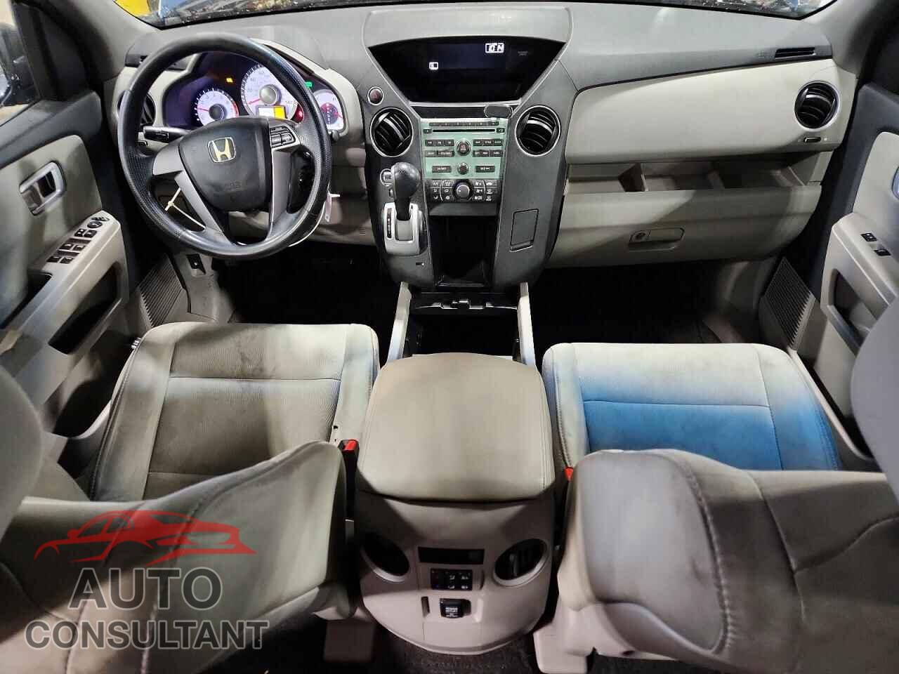 HONDA PILOT 2011 - 5FNYF4H20BB082203