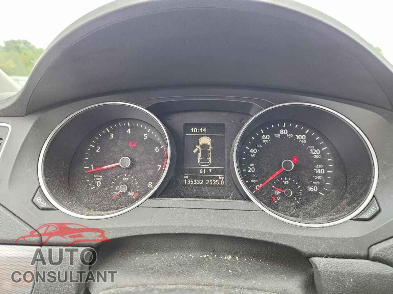 VOLKSWAGEN JETTA 2017 - 3VWB67AJ4HM343410