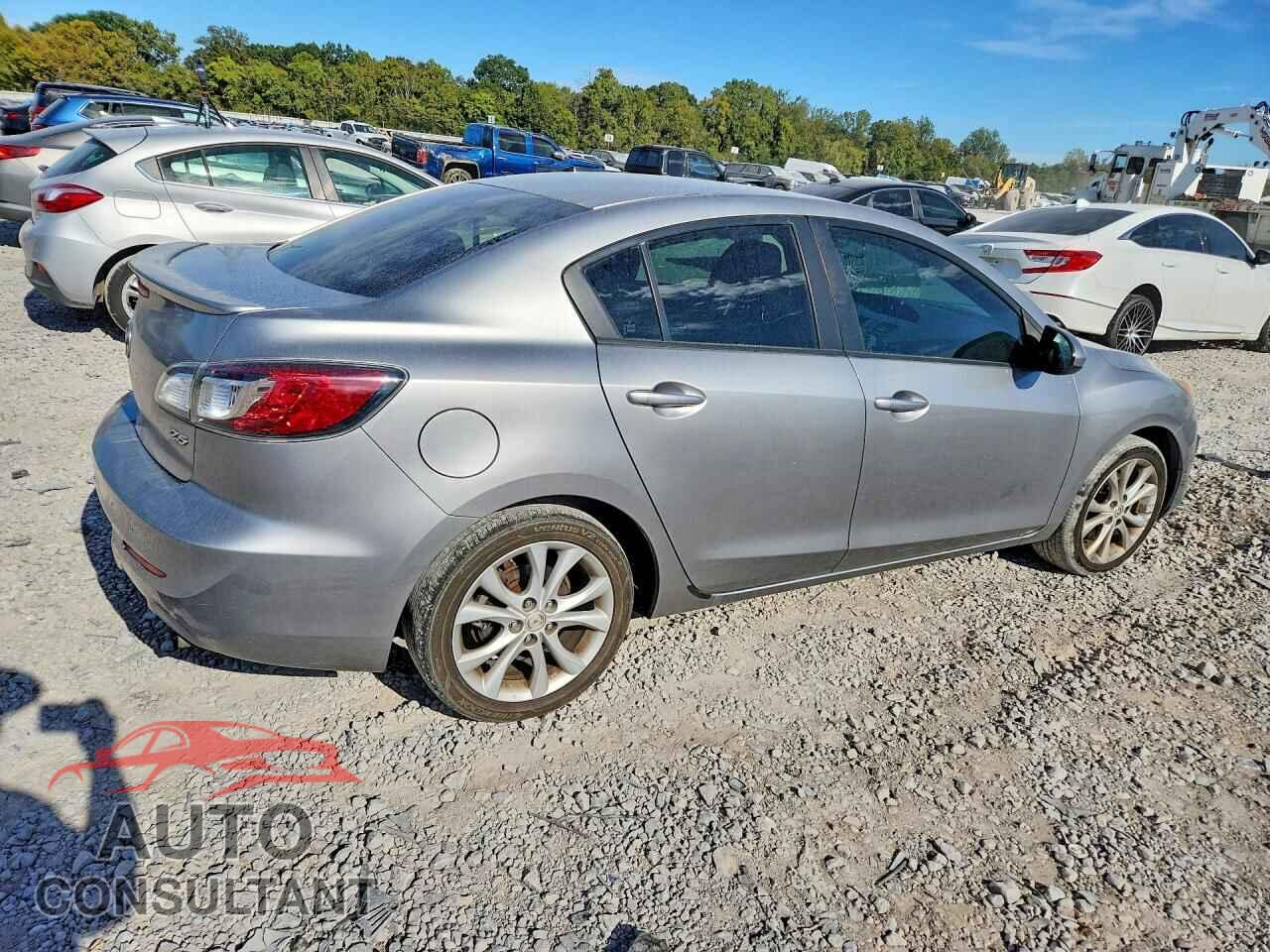 MAZDA MAZDA3 2011 - JM1BL1U56B1434402